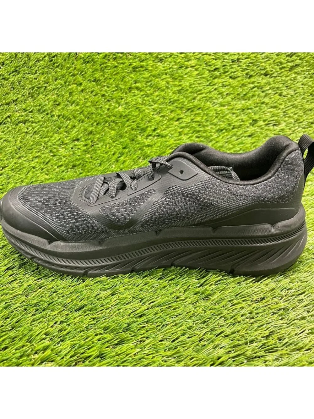 Skechers Max Cushioning Premier 2.0 Mens Size 8.5 Black Running Shoes Sneakers